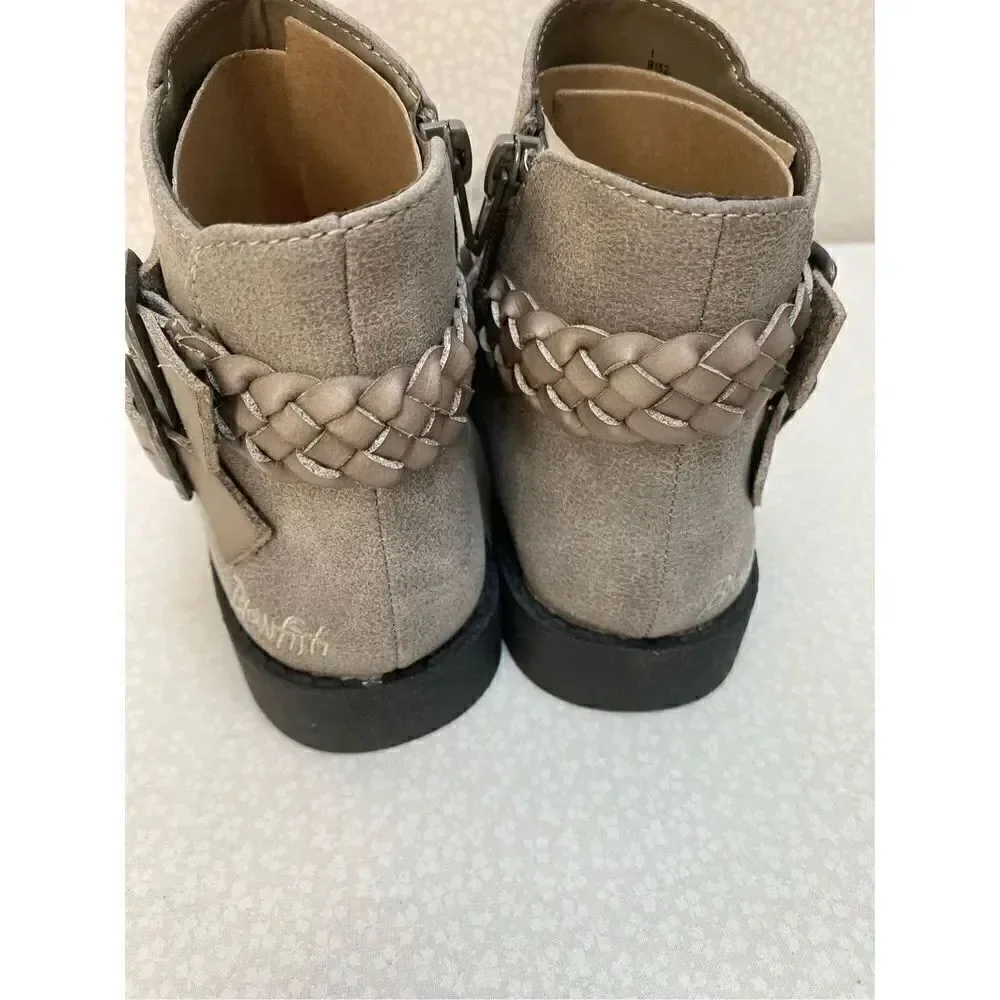 Blowfish Malibu Girls Size 2 Keepsake-k Ankle Boot in Smokey Gray